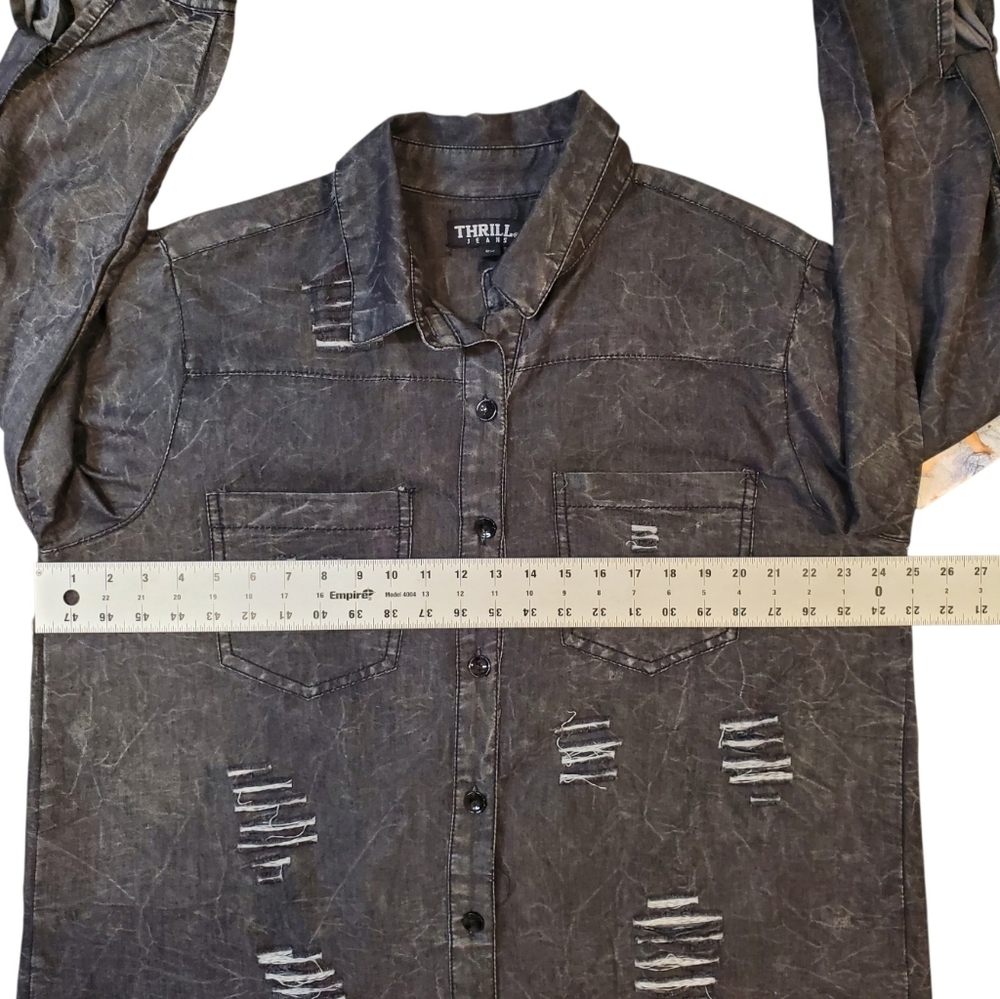 Thrill Jeans Distressed Shirt Women's Size 2X Black Dark Wash Hi Low Raw Hem - Picture 7 of 13